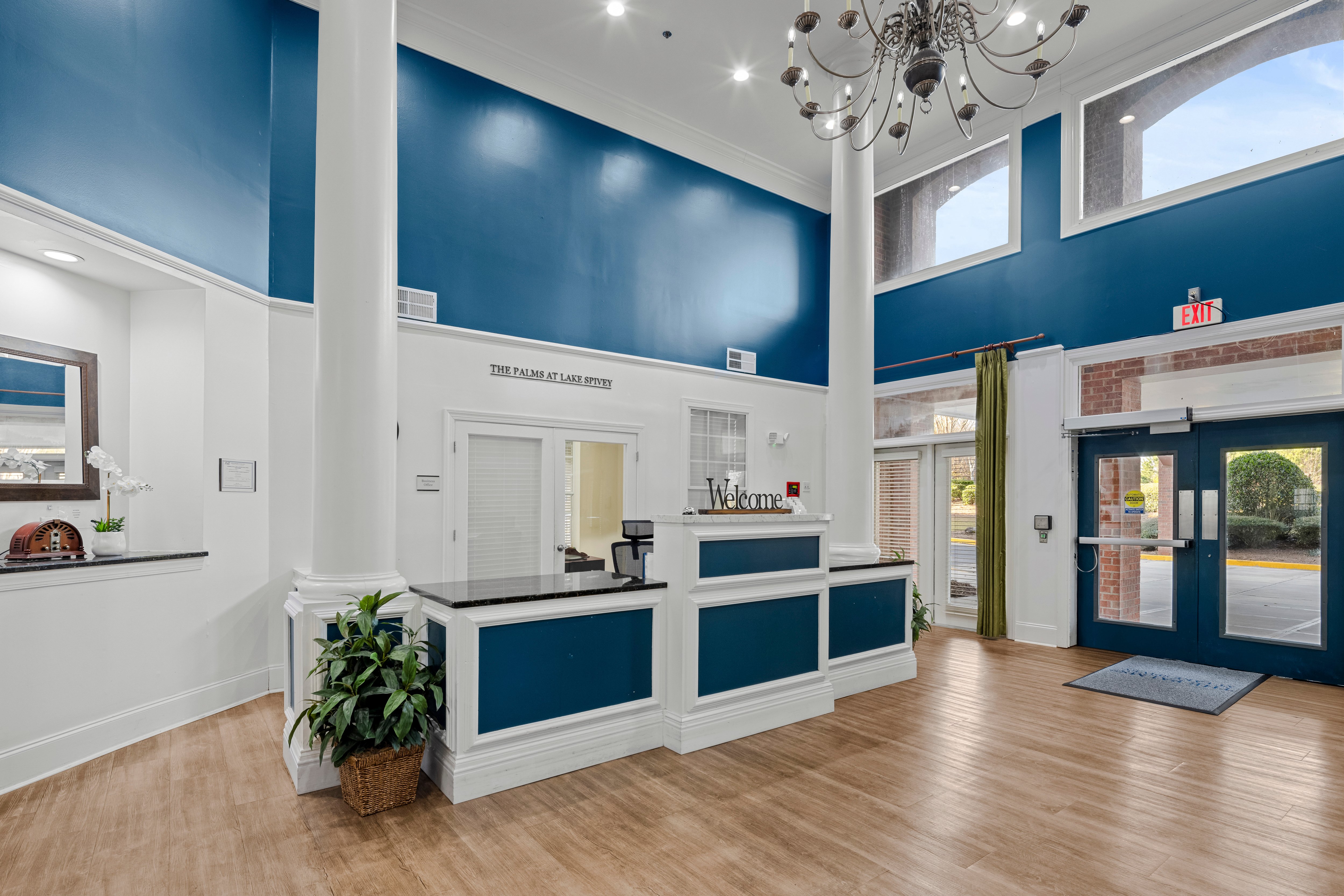 tpls-The-Palms-Lake-Spivey-005-lobby