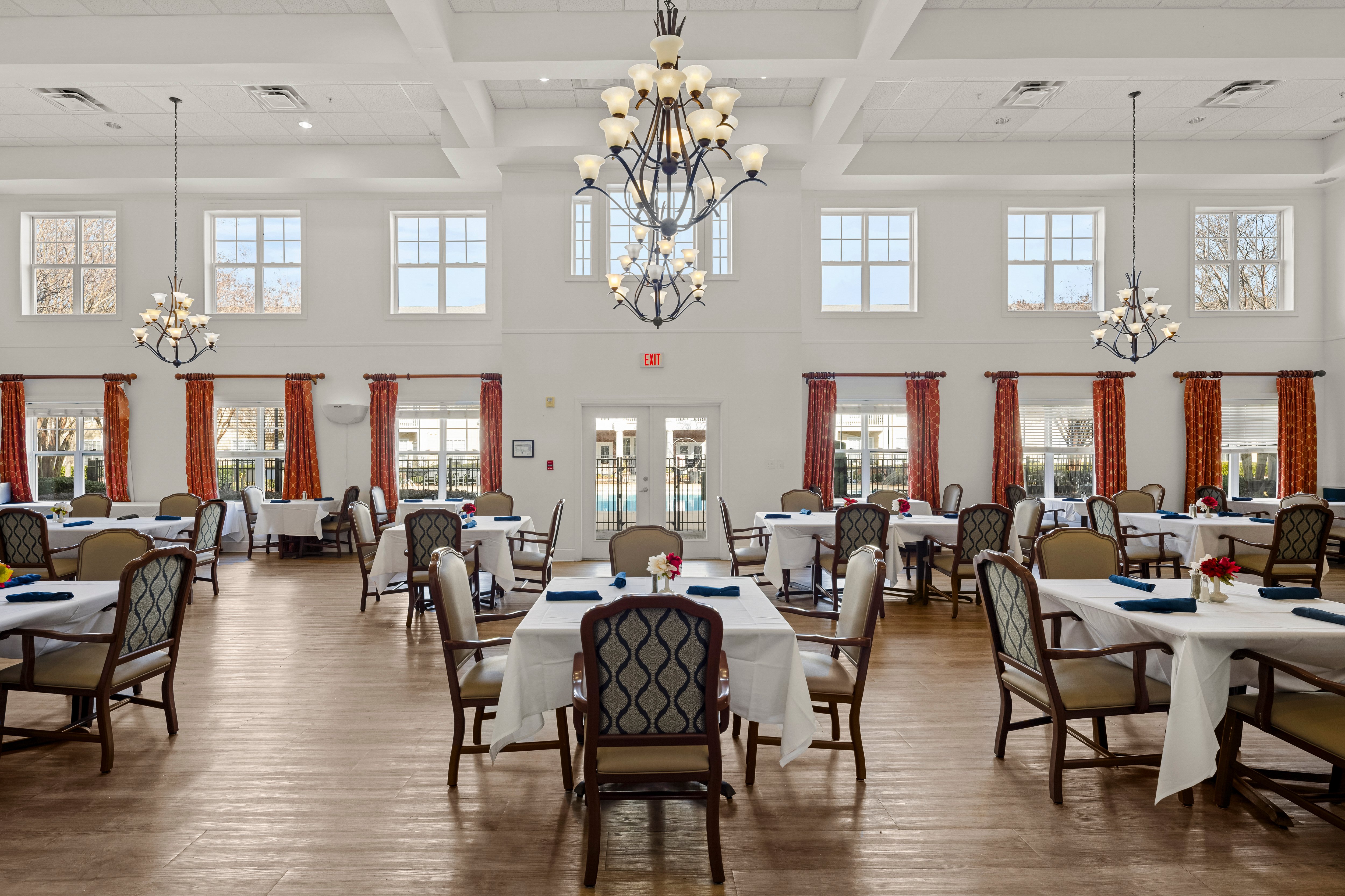 tpls-The-Palms-Lake-Spivey-008-dining-room